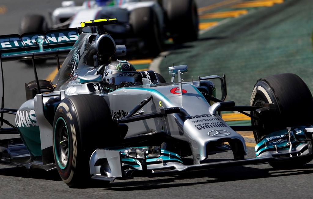 Nico Rosberg nedtoner forventningerne - men ligner pt. bedste bud på en vinder på søndag
(Foto: Daimler Chrysler)